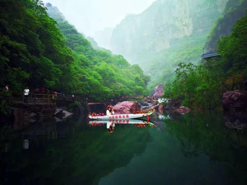 零下20度低温致柴油管冻住，呼和浩特市玉泉区一车主用火烤引发车辆火灾